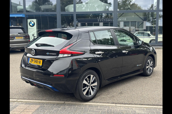 Nissan Leaf Acenta 40 kWh VAN: 13.900,- VOOR:11.877,- UW HERFSTVOORDEEL: 2.023,- EURO| CAMERA | DODE HOEK | RIJKLAARPRIJS INCL. 12 MND BOVAG GARANTIE