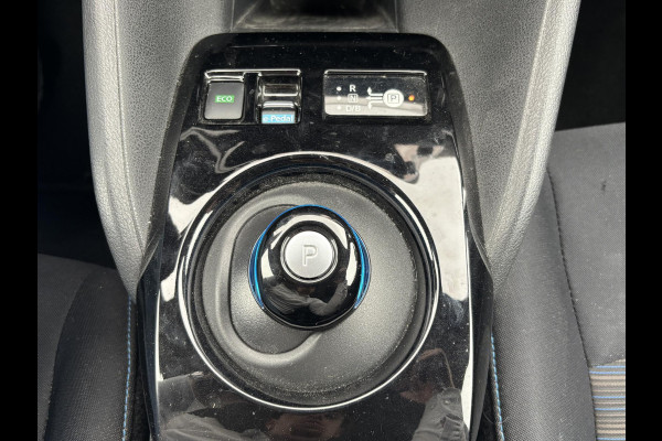 Nissan Leaf Acenta 40 kWh VAN: 13.900,- VOOR:11.877,- UW HERFSTVOORDEEL: 2.023,- EURO| CAMERA | DODE HOEK | RIJKLAARPRIJS INCL. 12 MND BOVAG GARANTIE