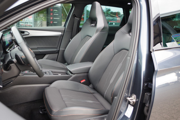 CUPRA Leon Sportstourer 1.4 e-Hybrid Business 204 PK PHEV, LED, Panoramadak, Adap. Cruise Control, Winterpakket
