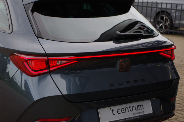 CUPRA Leon Sportstourer 1.4 e-Hybrid Business 204 PK PHEV, LED, Panoramadak, Adap. Cruise Control, Winterpakket