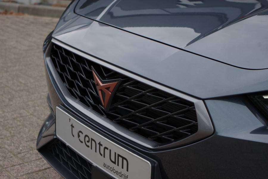CUPRA Leon Sportstourer 1.4 e-Hybrid Business 204 PK PHEV, LED, Panoramadak, Adap. Cruise Control, Winterpakket
