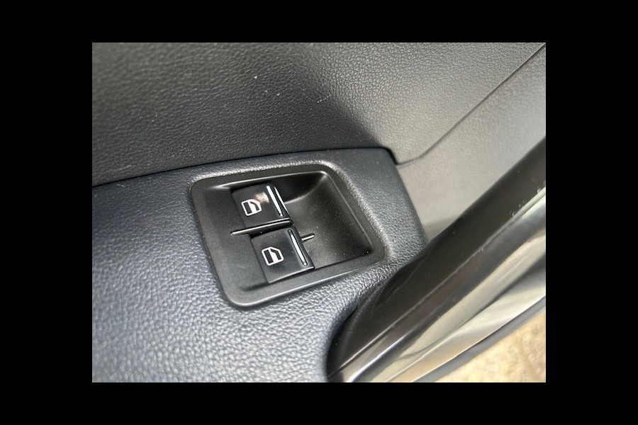 Volkswagen Caddy 1.4 TGI L2H1 EcoFuel Maxi PDC I 1e EIGENAAR I COMPLETE ONDERHOUDSHISTORIE I RIJDEN OP GROEN GAS IS CO2 NEUTRAAL