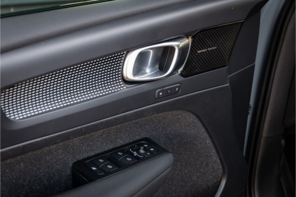 Volvo XC40 1.5 T5 Recharge R-Design -Trekhaak-H/K- Elektrische stoelen