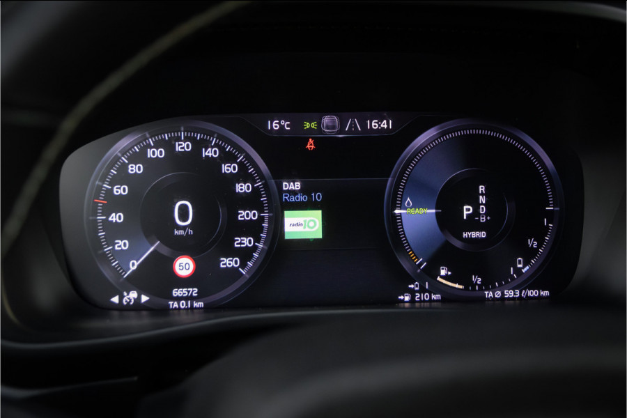 Volvo XC40 1.5 T5 Recharge R-Design -Trekhaak-H/K- Elektrische stoelen