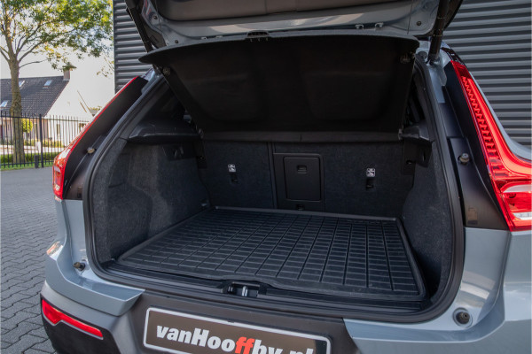 Volvo XC40 1.5 T5 Recharge R-Design -Trekhaak-H/K- Elektrische stoelen