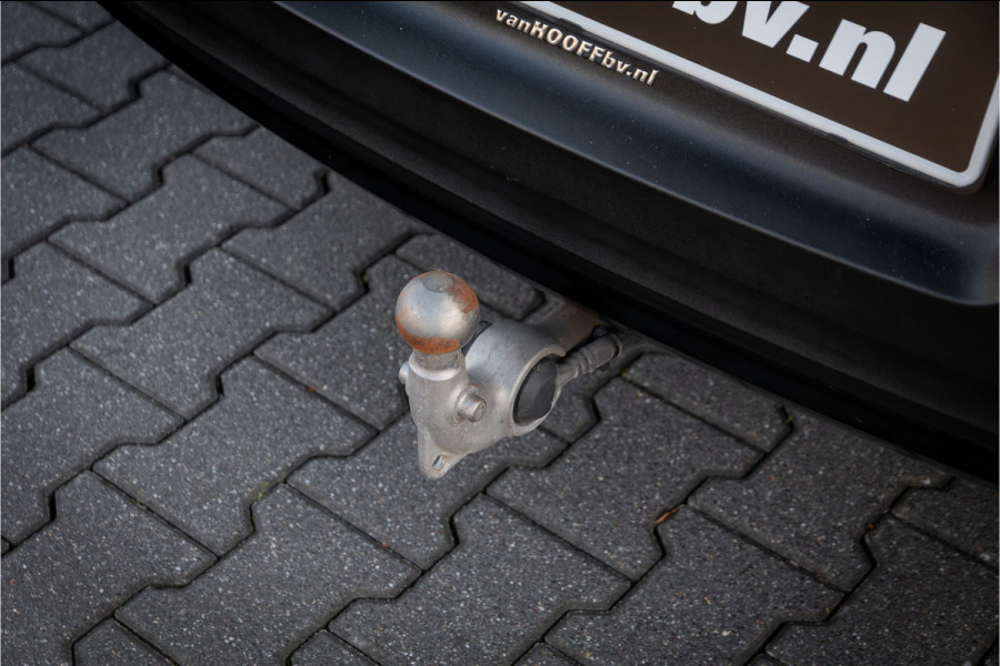 Volvo XC40 1.5 T5 Recharge R-Design -Trekhaak-H/K- Elektrische stoelen