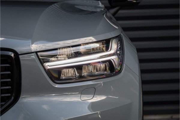 Volvo XC40 1.5 T5 Recharge R-Design -Trekhaak-H/K- Elektrische stoelen