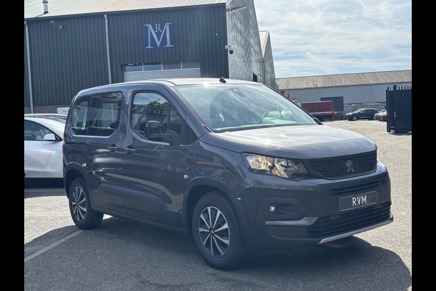 Peugeot eRifter Electric 50 kW/h Active VAN: 37.900,- VOOR: 26.440,- UW HERFSTVOORDEEL: 11.460,- EURO | BETREFT NIEUWE AUTO MET FABRIEKSGARANTIE | navi by APple carplay/Android