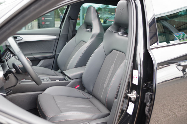 CUPRA Formentor 1.4 e-Hybrid VZ Performance 245 PK PHEV, Panoramadak, Trekhaak, Memory, Adap. Cruise Control