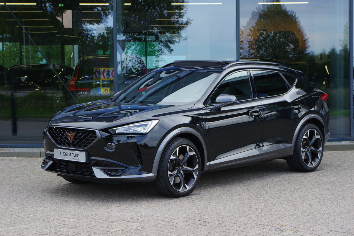 CUPRA Formentor 1.4 e-Hybrid VZ Performance 245 PK PHEV, Panoramadak, Trekhaak, Memory, Adap. Cruise Control