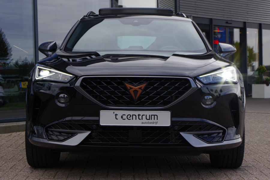CUPRA Formentor 1.4 e-Hybrid VZ Performance 245 PK PHEV, Panoramadak, Trekhaak, Memory, Adap. Cruise Control