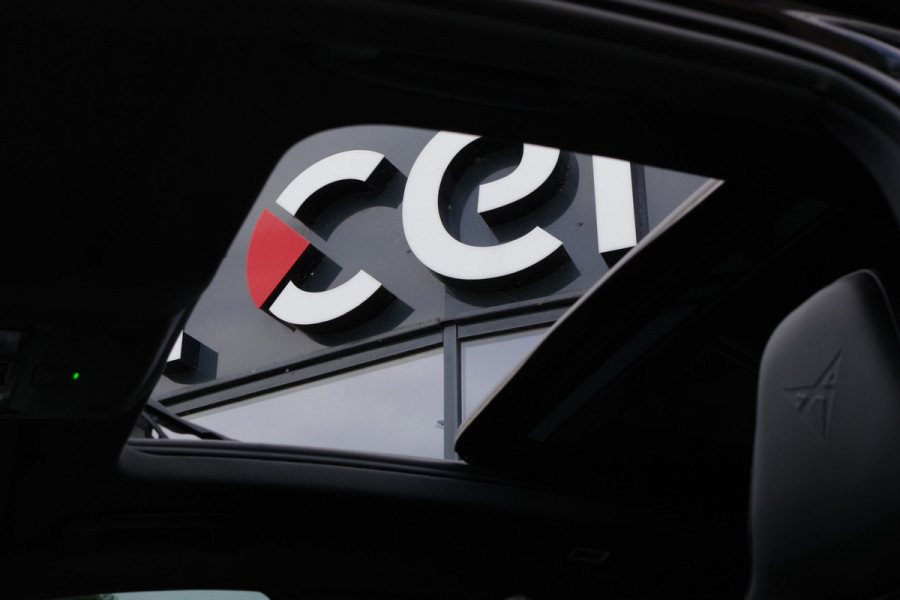 CUPRA Formentor 1.4 e-Hybrid VZ Performance 245 PK PHEV, Panoramadak, Trekhaak, Memory, Adap. Cruise Control