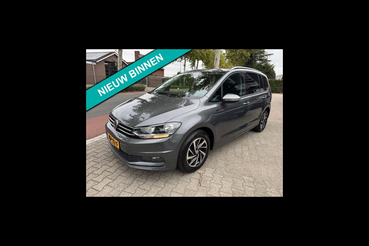 Volkswagen Touran 1.0 TSI Comfortline 7p Camera/Navigatie,parkeersensoren,