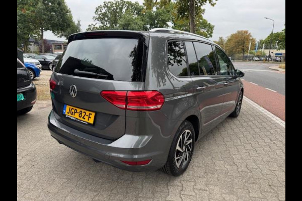 Volkswagen Touran 1.0 TSI Comfortline 7p Camera/Navigatie,parkeersensoren,