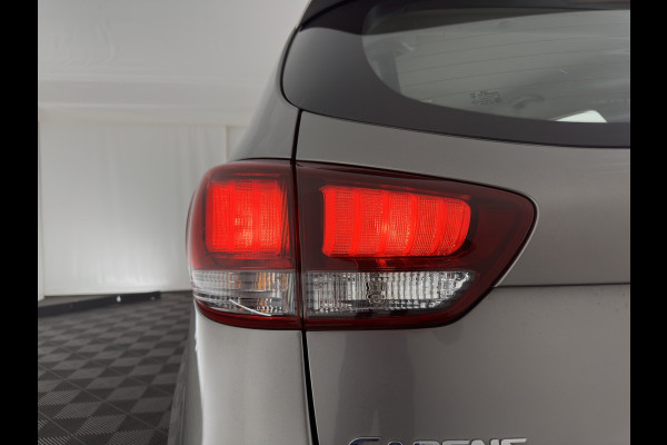 Kia Carens 1.6 GDi First Edition [ 7-Pers. ] *NAVI-FULLMAP | COMFORT-SEATS | CAMERA | ECC | PDC | CRUISE | 17''ALU*