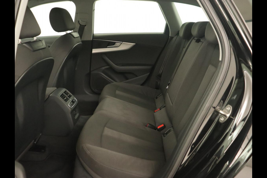 Audi A4 1.4 TFSI Design Pro Line Plus | Stoelverwarming | Virtual Cockpit | Carplay | Sportstoelen | Navigatie | Fulll LED | Climate control | Parkeerhulp | Cruise control