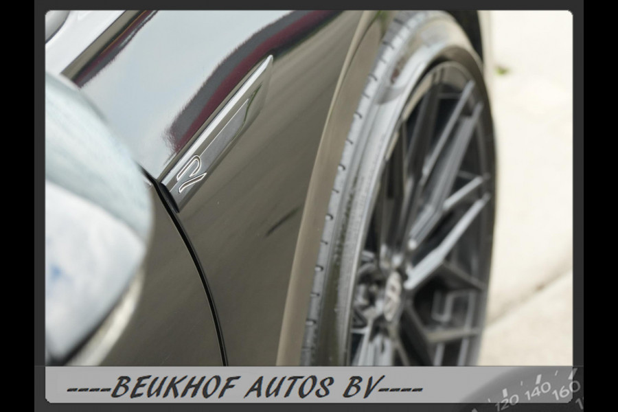 Volkswagen Golf 1.5 eTSI R-Line Pano H&K Audio Cruise Camera