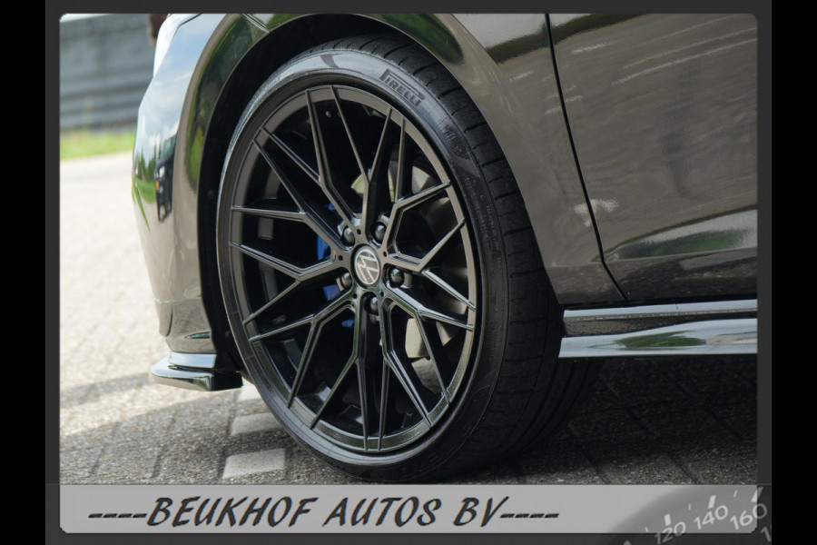 Volkswagen Golf 1.5 eTSI R-Line Pano H&K Audio Cruise Camera