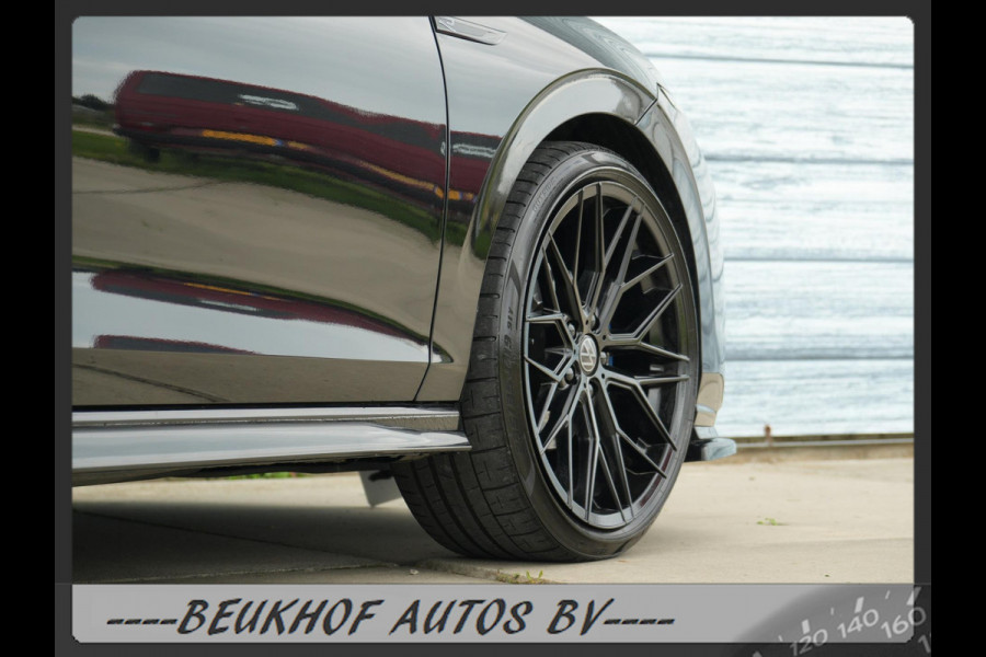 Volkswagen Golf 1.5 eTSI R-Line Pano H&K Audio Cruise Camera