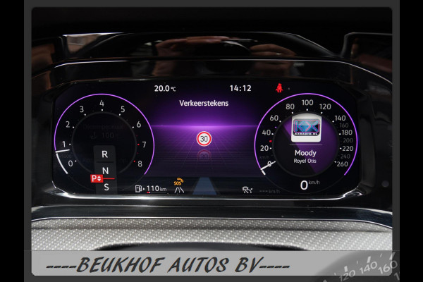 Volkswagen Golf 1.5 eTSI R-Line Pano H&K Audio Cruise Camera