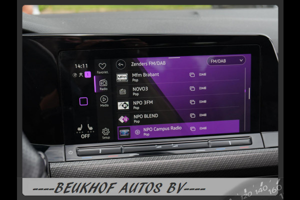 Volkswagen Golf 1.5 eTSI R-Line Pano H&K Audio Cruise Camera