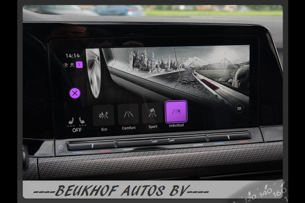 Volkswagen Golf 1.5 eTSI R-Line Pano H&K Audio Cruise Camera