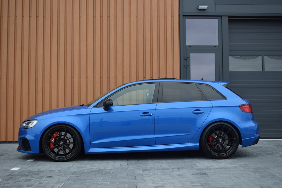 Audi RS3 Sportback 2.5 TFSI 400pk Quattro | Pano | Leer | B&O