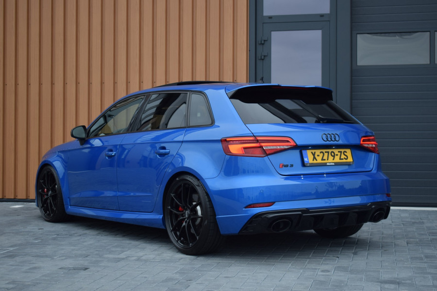 Audi RS3 Sportback 2.5 TFSI 400pk Quattro | Pano | Leer | B&O