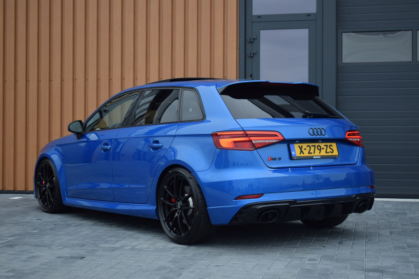 Audi RS3 Sportback 2.5 TFSI 400pk Quattro | Pano | Leer | B&O