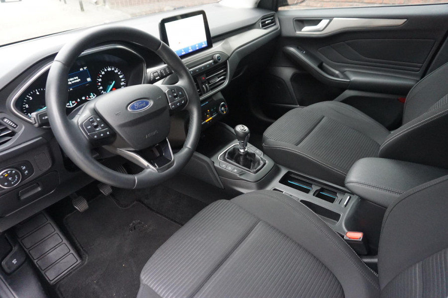 Ford FOCUS Wagon 1.0 EcoBoost 125PK Titanium Business|December 2019 |Rijklaarprijs incl.nieuwe APK.