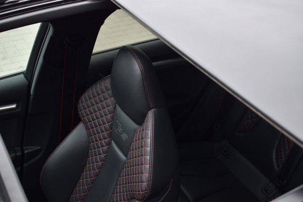 Audi RS3 Sportback 2.5 TFSI 400pk Quattro | Pano | Leer | B&O