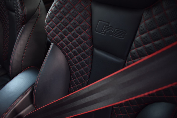 Audi RS3 Sportback 2.5 TFSI 400pk Quattro | Pano | Leer | B&O