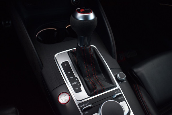 Audi RS3 Sportback 2.5 TFSI 400pk Quattro | Pano | Leer | B&O