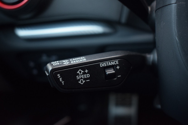 Audi RS3 Sportback 2.5 TFSI 400pk Quattro | Pano | Leer | B&O