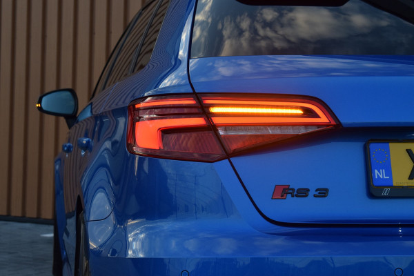 Audi RS3 Sportback 2.5 TFSI 400pk Quattro | Pano | Leer | B&O