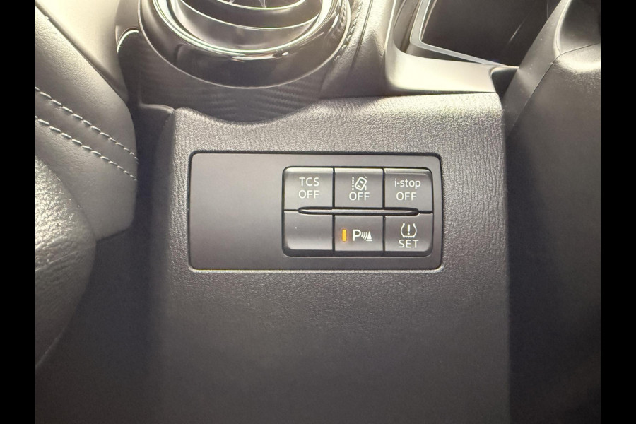 Mazda CX-3 2.0 SkyActiv-G 120 GT-M | STOEL EN STUURVERWARMING | BOSE | HEAD UP DISPLAY | Mazda CX-3 2.0 SkyActiv-G 120 GT-M | STOEL EN STUURVERWARMING | BOSE | HEAD UP DISPLAY |