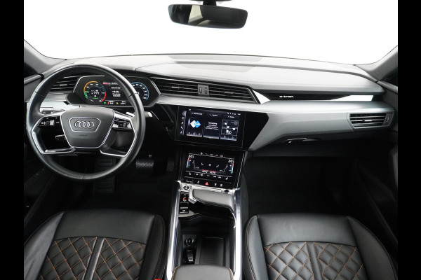 Audi e-tron Sportback 55 quattro Advanced edition 95 kWh VAN: 39.900,- VOOR: 37.440,- UW HERFSTVOORDEEL: 2.460,- | RIJKLAARPRIJS INCL. 12MND BOVAG | ADD. CRUISE CONTROL | CAMERA | LEDER
