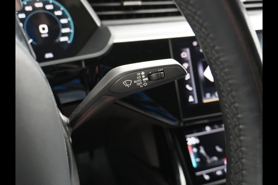 Audi e-tron Sportback 55 quattro Advanced edition 95 kWh VAN: 39.900,- VOOR: 37.440,- UW HERFSTVOORDEEL: 2.460,- | RIJKLAARPRIJS INCL. 12MND BOVAG | ADD. CRUISE CONTROL | CAMERA | LEDER