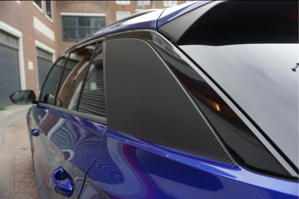 Volkswagen T-Roc 1.5 TSI R-Line Black Style | Facelift | Panoramadak | IQ light | Virtual cockpit | Adaptive + Lane departure | Apple Carplay | Sfeerverlichting | Dealer onderhouden Business+