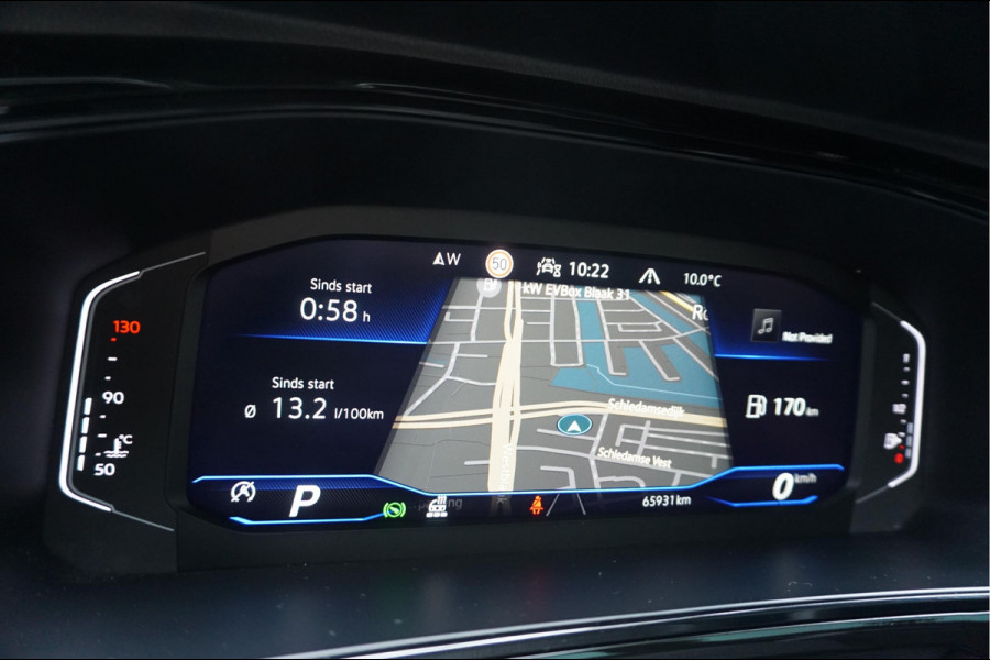 Volkswagen T-Roc 1.5 TSI R-Line Black Style | Facelift | Panoramadak | IQ light | Virtual cockpit | Adaptive + Lane departure | Apple Carplay | Sfeerverlichting | Dealer onderhouden Business+