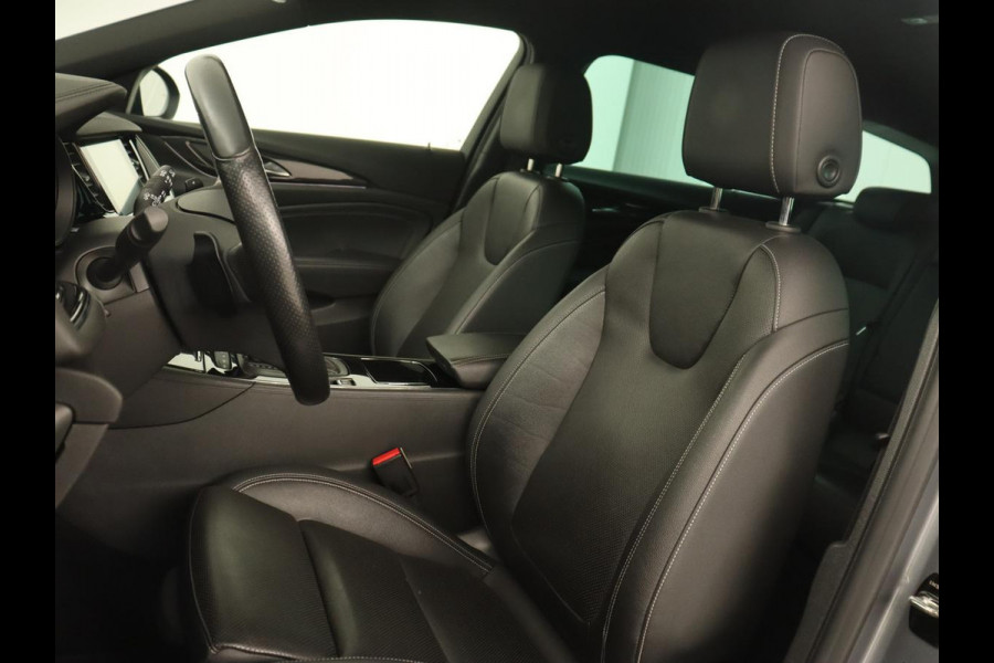 Opel Insignia 1.6 Turbo Innovation | Stoelventilatie | Head-Up | Trekhaak | 360 Camera | Leder | Matrix LED | OPC Line | Achterbankverwarming | Carplay | AGR Stoel | Parkeerhulp