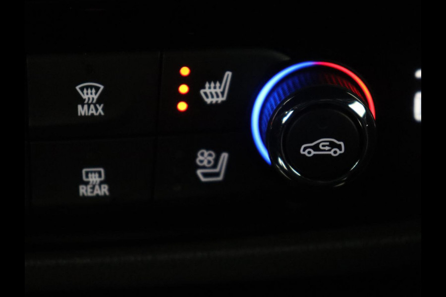 Opel Insignia 1.6 Turbo Innovation | Stoelventilatie | Head-Up | Trekhaak | 360 Camera | Leder | Matrix LED | OPC Line | Achterbankverwarming | Carplay | AGR Stoel | Parkeerhulp