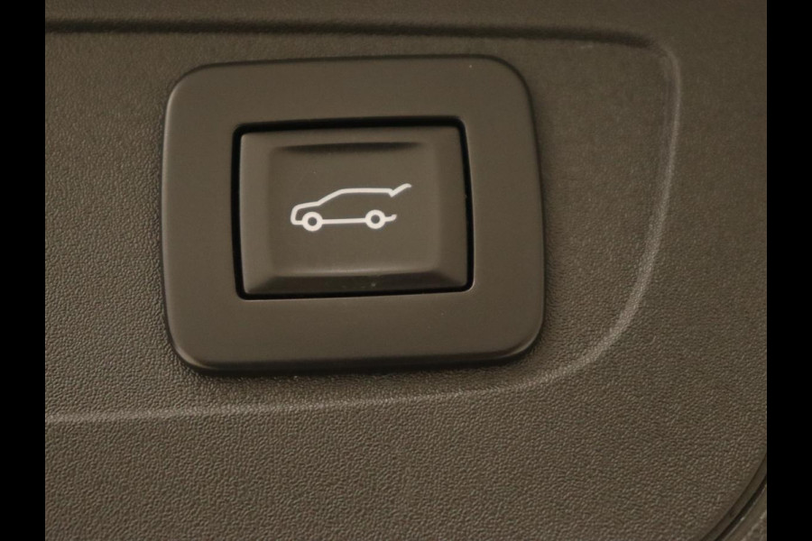 Opel Insignia 1.6 Turbo Innovation | Stoelventilatie | Head-Up | Trekhaak | 360 Camera | Leder | Matrix LED | OPC Line | Achterbankverwarming | Carplay | AGR Stoel | Parkeerhulp