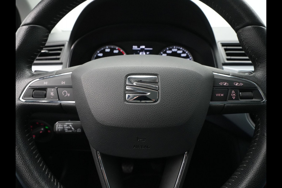 Seat Arona 1.0 TSI Style Business Intense Navigatie Keyless Carplay Sideassist Acc Pdc 299