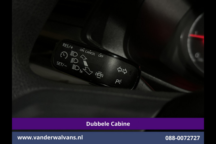 Volkswagen Transporter 2.0 TDI L2H1 Dubbele Cabine Euro6 Airco | 2200kg Trekhaak | Apple Carplay Cruiscontrol, Android Auto, 5-Zits, Parkeersensoren