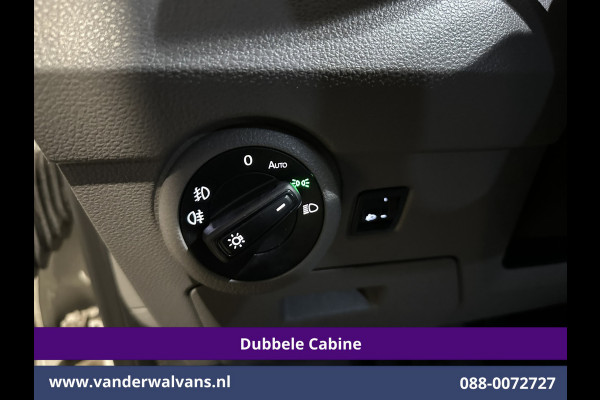 Volkswagen Transporter 2.0 TDI L2H1 Dubbele Cabine Euro6 Airco | 2200kg Trekhaak | Apple Carplay Cruiscontrol, Android Auto, 5-Zits, Parkeersensoren