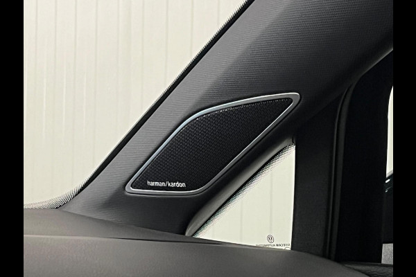 Volkswagen Golf 2.0 TSI R 4Motion | PANO | LEDER | HUD | H&K | NURBURGRING | AKRAPOVIC