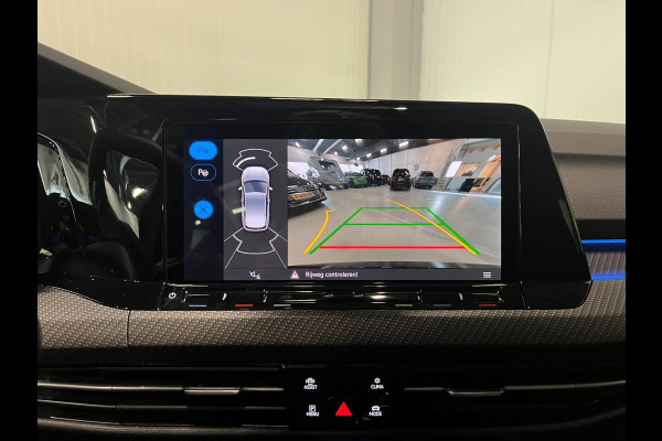 Volkswagen Golf 2.0 TSI R 4Motion | PANO | LEDER | HUD | H&K | NURBURGRING | AKRAPOVIC