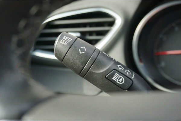 Opel Grandland X 1.6 Turbo 180PK AUTOMAAT DODEHOEK | NAVI | COMFORTSTOEL | CARPLA