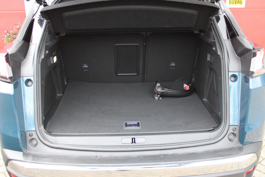 Peugeot 3008 1.6 HYbrid 225PK GT PACK BUSINESS | AFNEEMBARE TREKHAAK | COMFORT STOELEN MET MASSAGE FUNCTIE | PANORAMISCH SCHUIF/KANTEL DAK | ELEKTRISCH BEDIENBARE BESTUURDERSTOEL MET GEHEUGEN | MASSAGE FUNCTIE | STOEL VERWARMING | FOCAL AUDIO SYSTEM | AFNEEMBARE TREKHAAK | ALL SEASON BANDEN | 360° CAMERA | DRAADLOZE TELEFOONLADER | ELETRISCH BEDIENBARE ACHTERKLEP | ADAPTIVE CRUISE CONTROL | KEYLESS ENTRY/START | FULL LED KOPLAMPEN | DODEHOEK DETECTIE | APPLE CARPLAY/ANDROID AUTO |